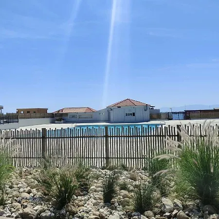 T2 En Rdc Avec Terrasse, Piscine, Et Parking - Fr-1-195-47