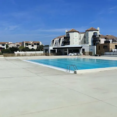 T2 En Rdc Avec Terrasse, Piscine, Et Parking - Fr-1-195-47 Le Barcarès