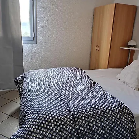 T2 En Rdc Avec Terrasse, Piscine, Et Parking - Fr-1-195-47 Apartment *